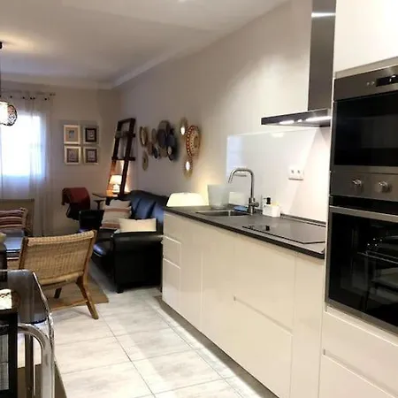 Refugio De Estilo Y Tranquilidad En De Membrillosuites La Laguna (Tenerife)