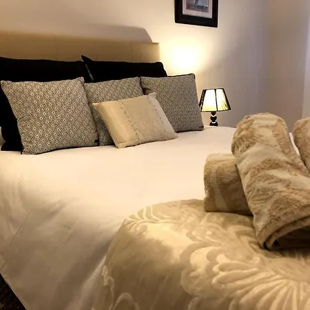 Refugio De Estilo Y Tranquilidad En De Membrillosuites Apartment *